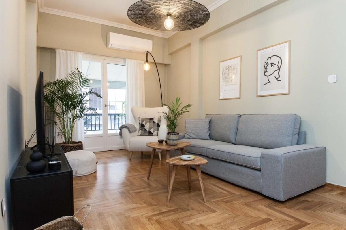 Pagrati Urban Oasis Getaway 2Bd Apt With Balcony เอเธนส์ ภายนอก รูปภาพ
